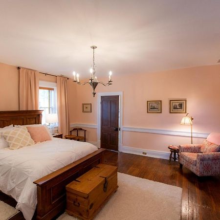 Thomas Rose Inn Lewisburg Extérieur photo