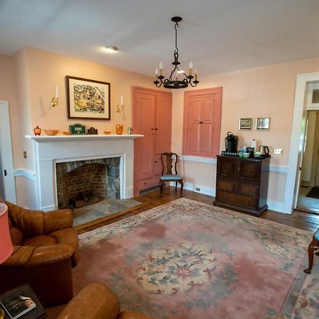 Thomas Rose Inn Lewisburg Extérieur photo